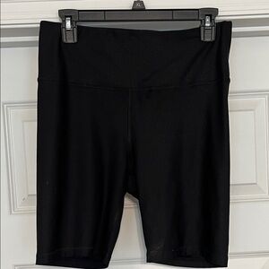 Mono B Black Women's Biker Shorts size L